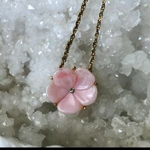 Vintage pink flower necklace